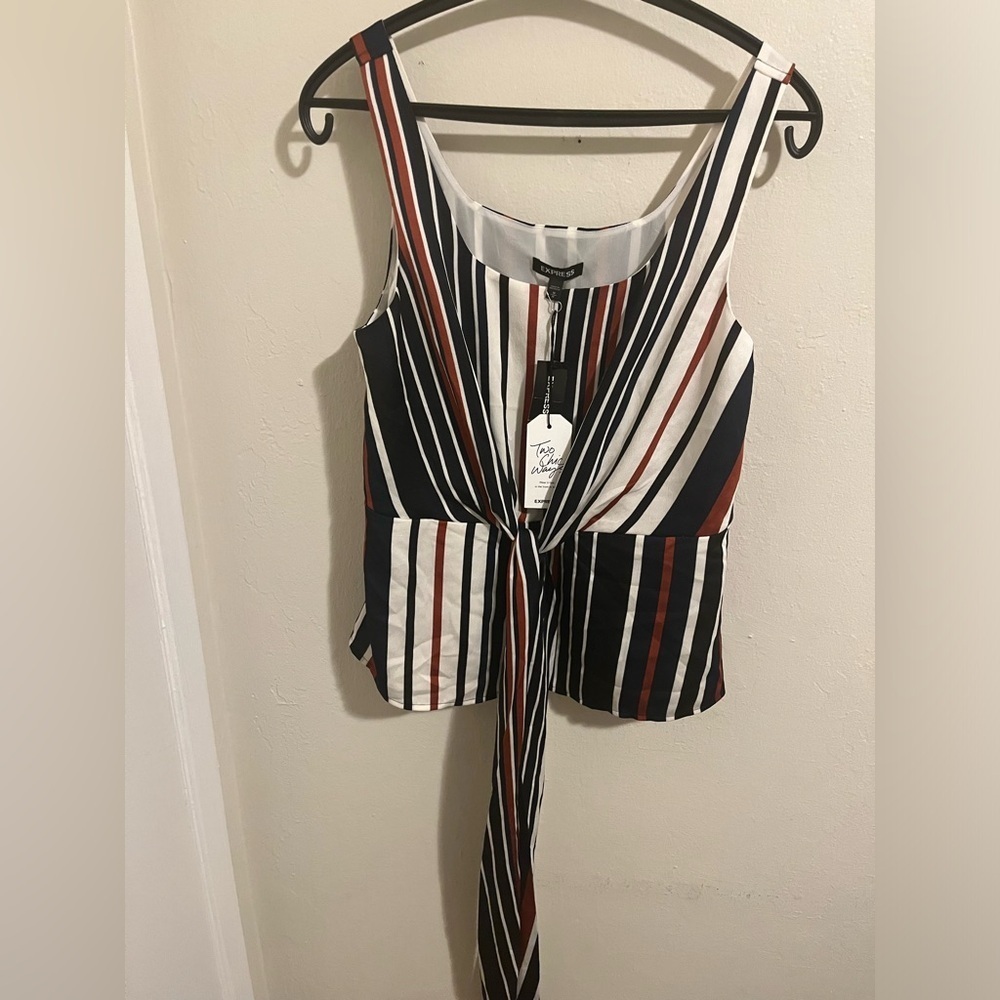 Express women’s‎ top size M